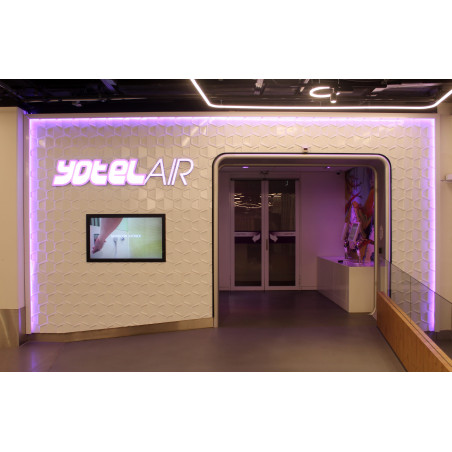 YOTELAIR Amsterdam Schiphol boeking 8 uur